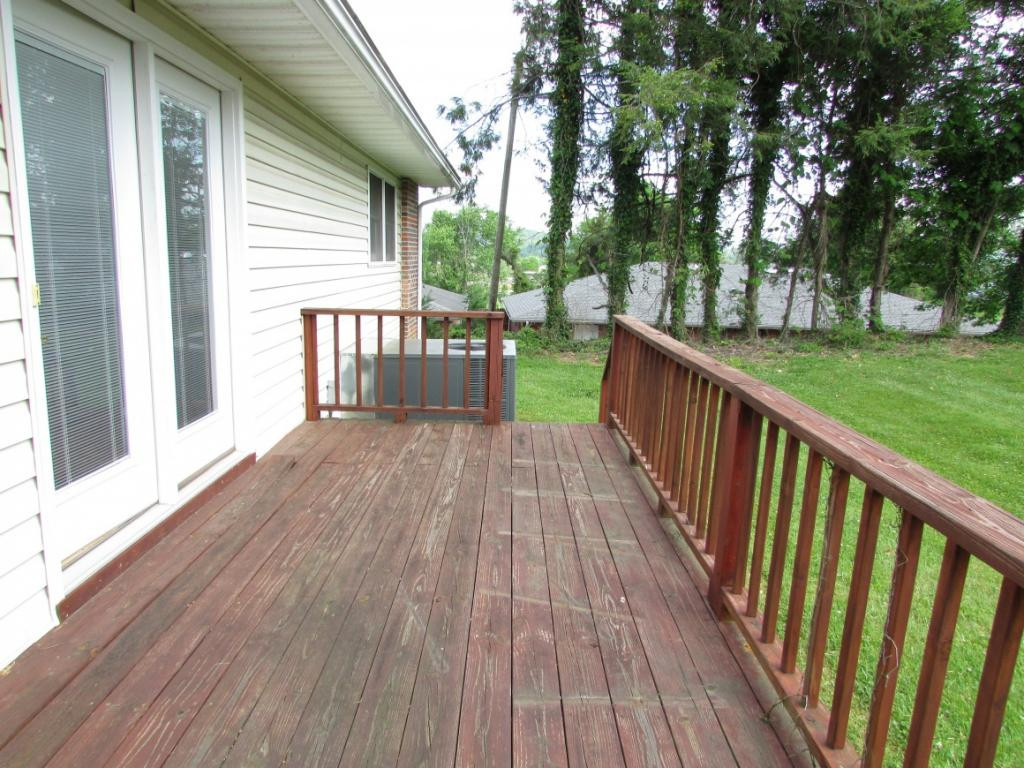 310 Pine Hill Road Elizabethton, TN 37643 - Photo 4 of 23 Photo 4
