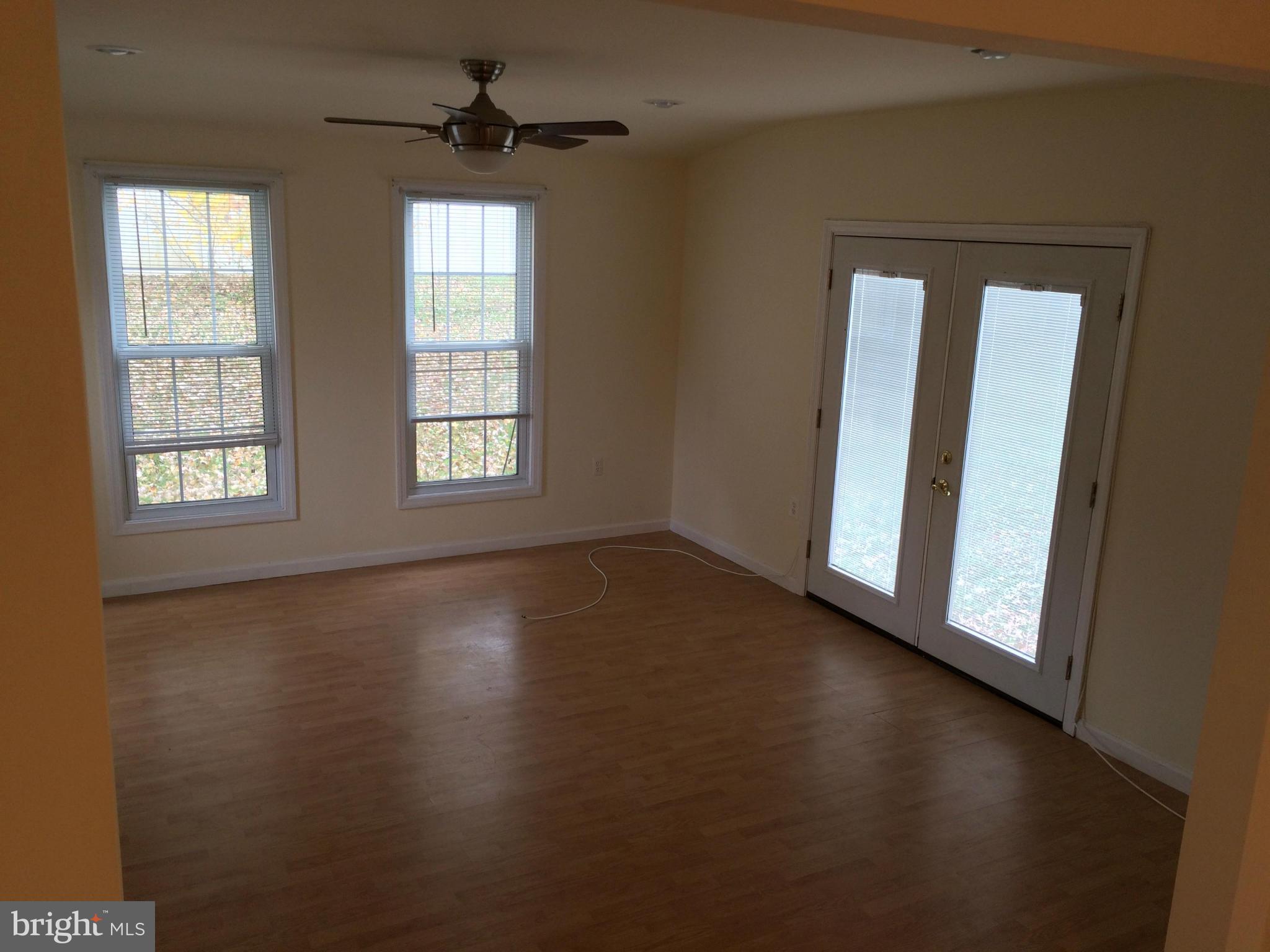 116 North Garfield Road Sterling, VA 20164 - Photo 12 of 16 SUNROOM