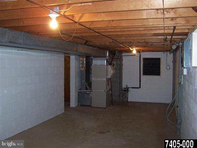 2760 Carnegie Road York, PA 17402 - Photo 12 of 15 Gallery Image 12