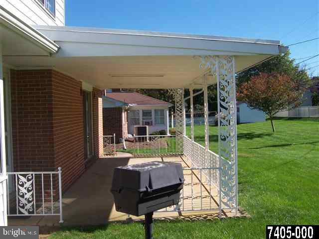 2760 Carnegie Road York, PA 17402 - Photo 9 of 15 Gallery Image 9