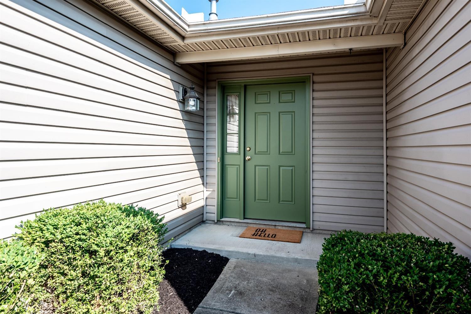 3943 Augusta Road Miamisburg, OH 45342 - Photo 2 of 23
