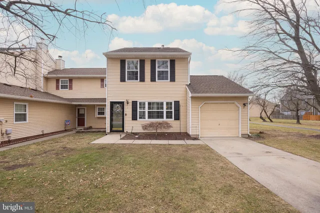 $379,900 | 7 Plymouth Court, Bordentown, NJ 08505