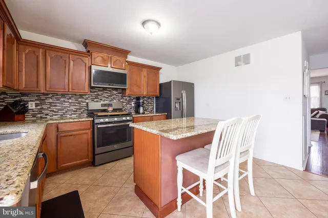 $379,900 | 7 Plymouth Court, Bordentown, NJ 08505