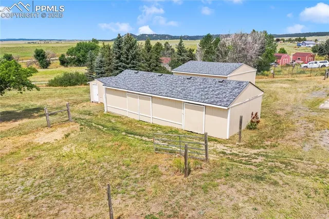 a outdoor space with swimming pool and mountain view