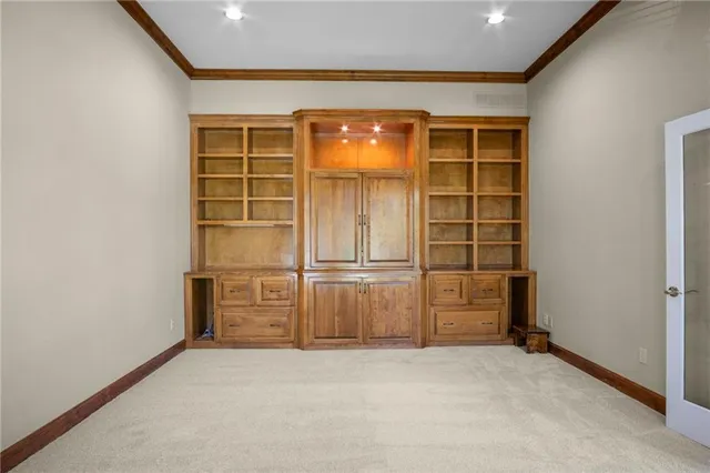 $800,000 | 4421 West 150th Street, Leawood, KS 66224