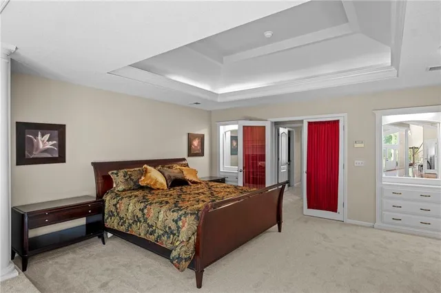 $800,000 | 4421 West 150th Street, Leawood, KS 66224