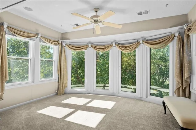 $800,000 | 4421 West 150th Street, Leawood, KS 66224