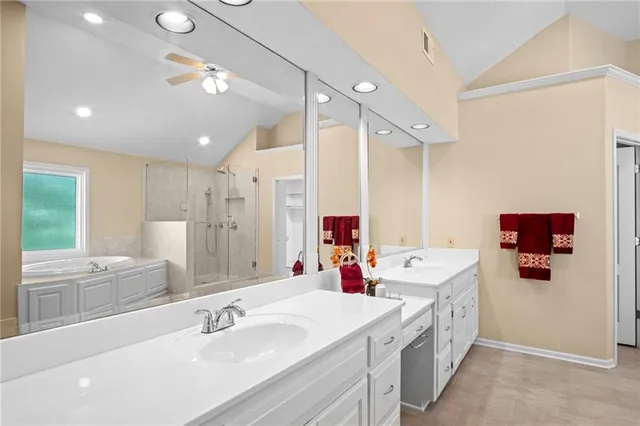 $800,000 | 4421 West 150th Street, Leawood, KS 66224