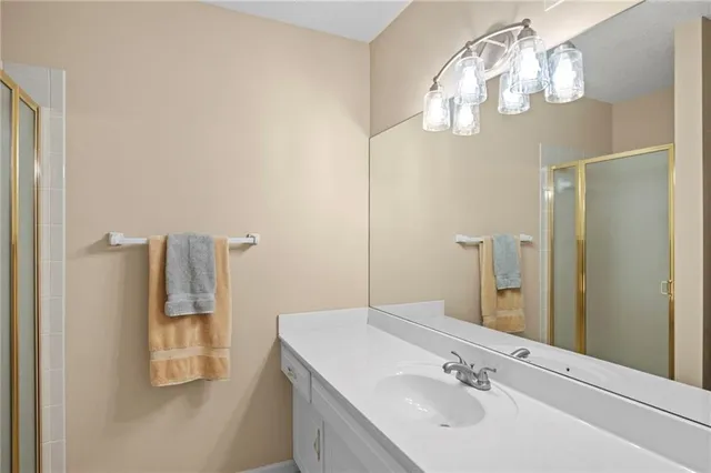 $800,000 | 4421 West 150th Street, Leawood, KS 66224