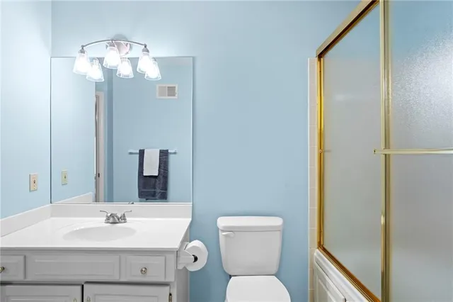 $800,000 | 4421 West 150th Street, Leawood, KS 66224