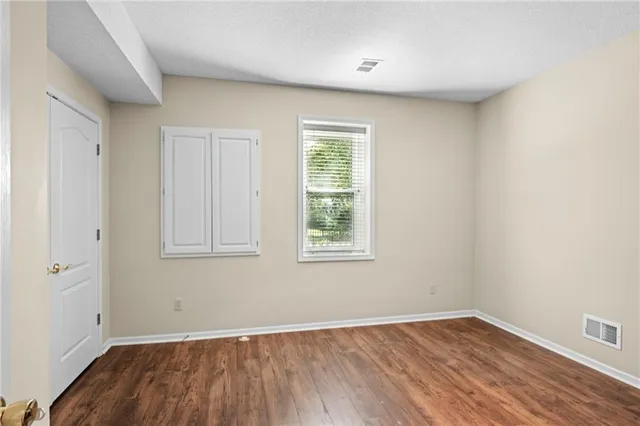 $800,000 | 4421 West 150th Street, Leawood, KS 66224