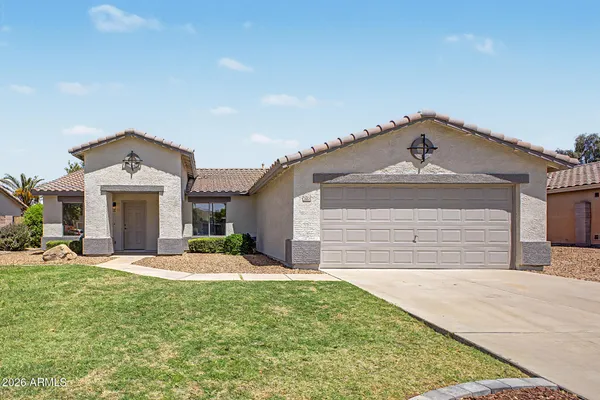 $572,000 | 2554 East Morgan Court, Gilbert, AZ 85295