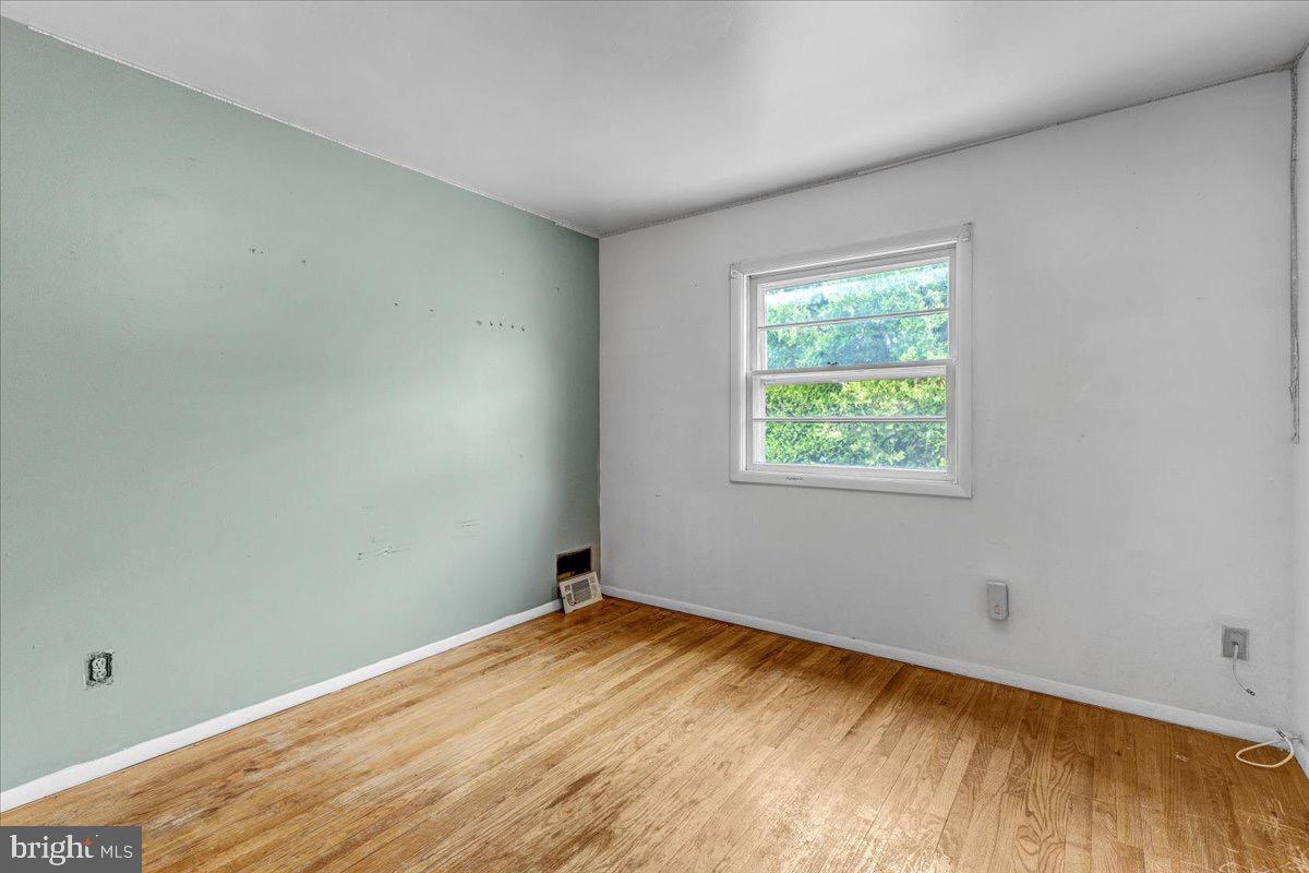3337 Fieldview Road Gwynn Oak, MD 21207 - Photo 11 of 32