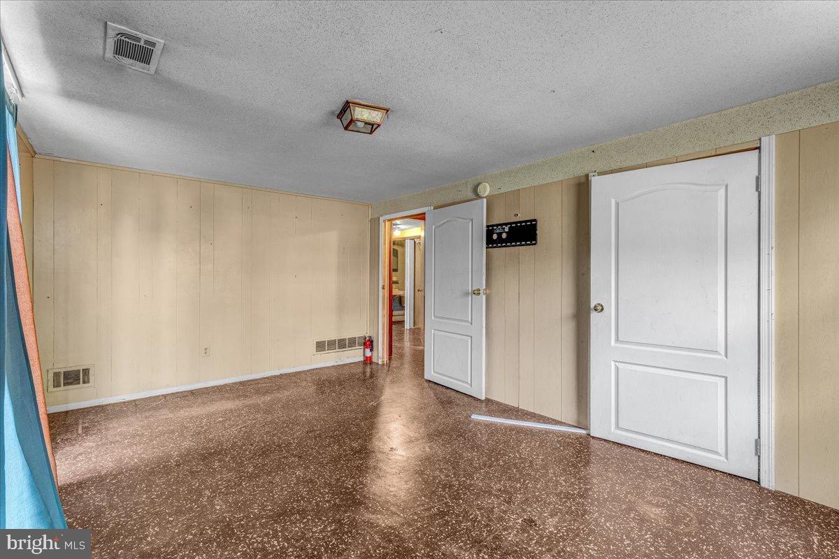 3337 Fieldview Road Gwynn Oak, MD 21207 - Photo 26 of 32