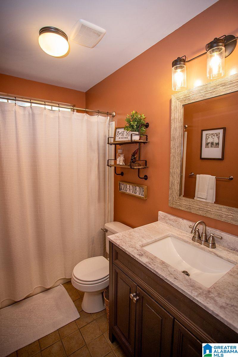 227 Meadowlark Drive Alabaster, AL 35007 - Photo 32 of 38