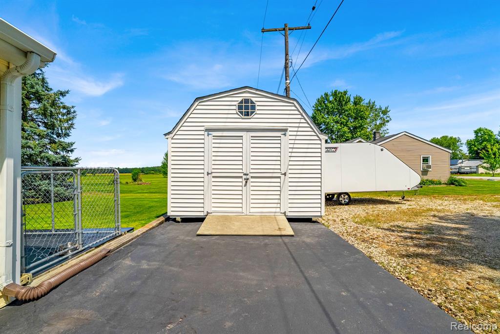 1020 Capac Road Allenton, MI 48002 - Photo 35 of 36