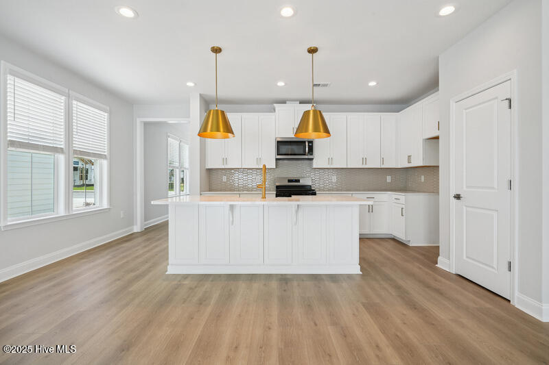 2523 Hillbourne Loop, Unit 32 North Myrtle Beach, SC 29582 - Photo 6 of 31 Kitchen