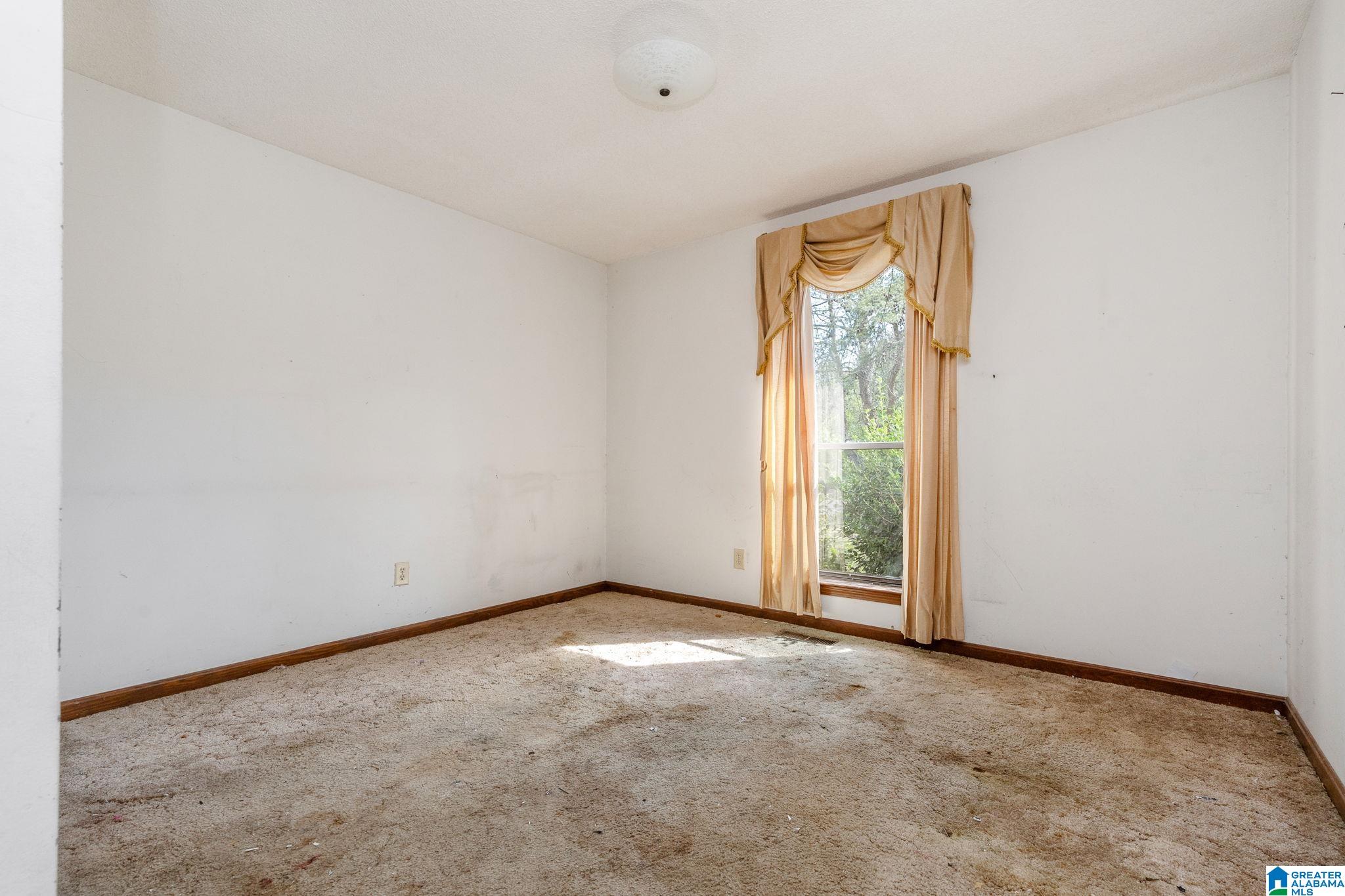 2520 Reed Road Northeast Birmingham, AL 35215 - Photo 13 of 23