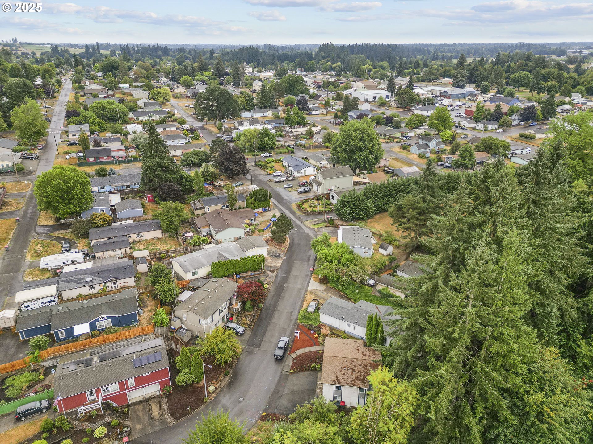 287 Canyon View Drive Lafayette, OR 97127 - Photo 11 of 33 an aerial view of a city
