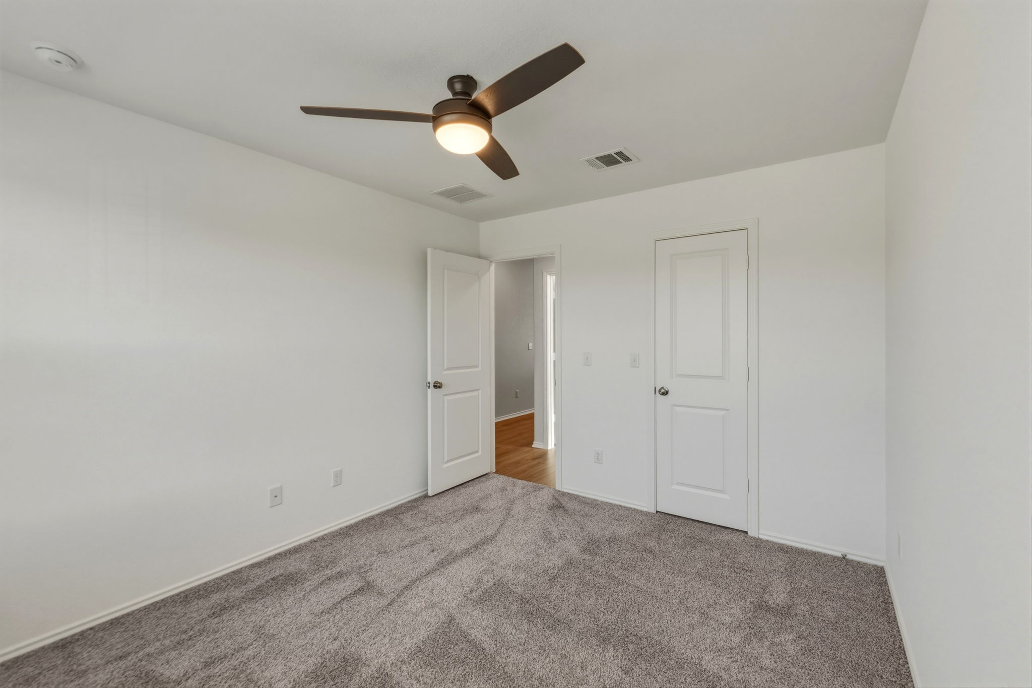 405 Doherty Kyle, TX 78640 - Photo 7 of 40