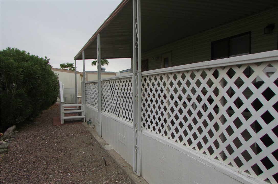 2000 Ramar Road, Unit 518 Bullhead City, AZ 86442 - Photo 5 of 37 Side of Structure