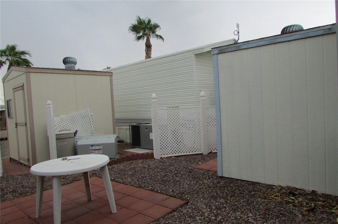 2000 Ramar Road, Unit 518 Bullhead City, AZ 86442 - Photo 6 of 37 Back of Structure