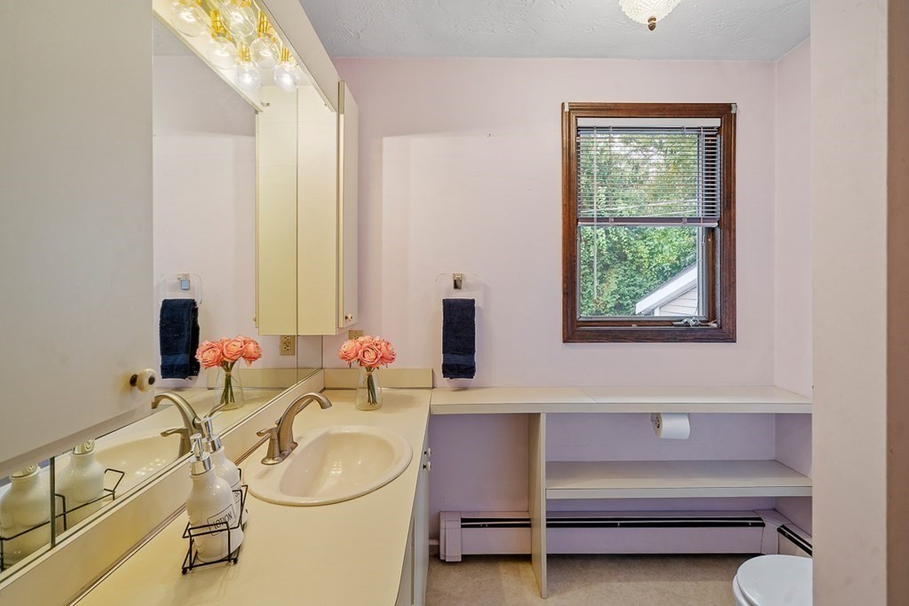 284 Bay Road Stoughton, MA 02072 - Photo 12 of 42 Gallery Image 12