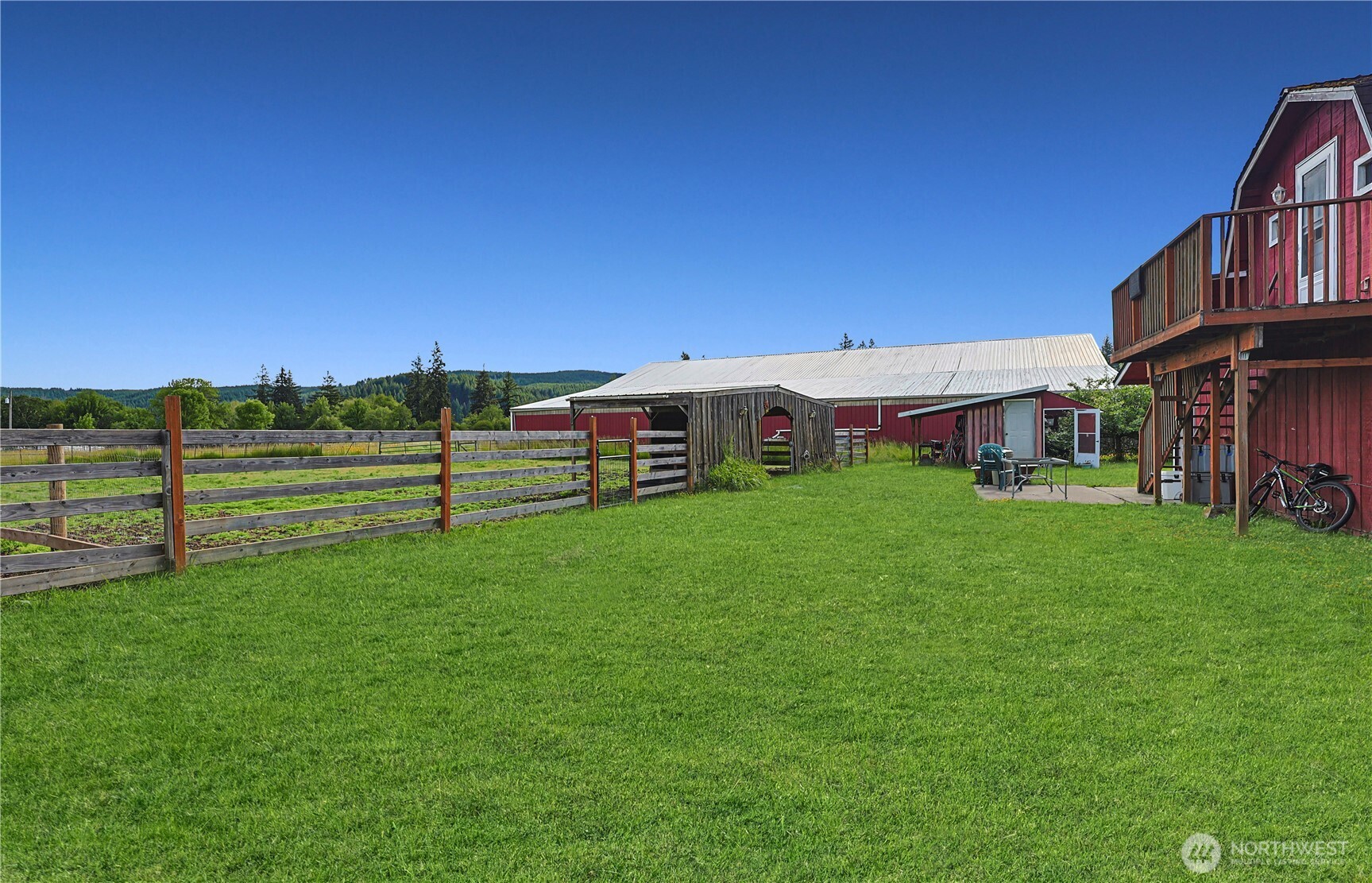 447 Boistfort Road Curtis, WA 98538 - Photo 11 of 40 a view of a house with a big yard