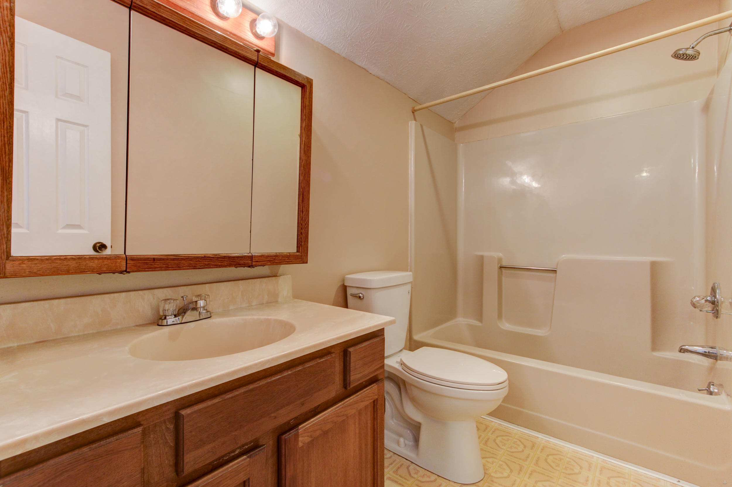 123 High Point Lane Oak Ridge, TN 37830 - Photo 11 of 14 Positive Perceptions-13