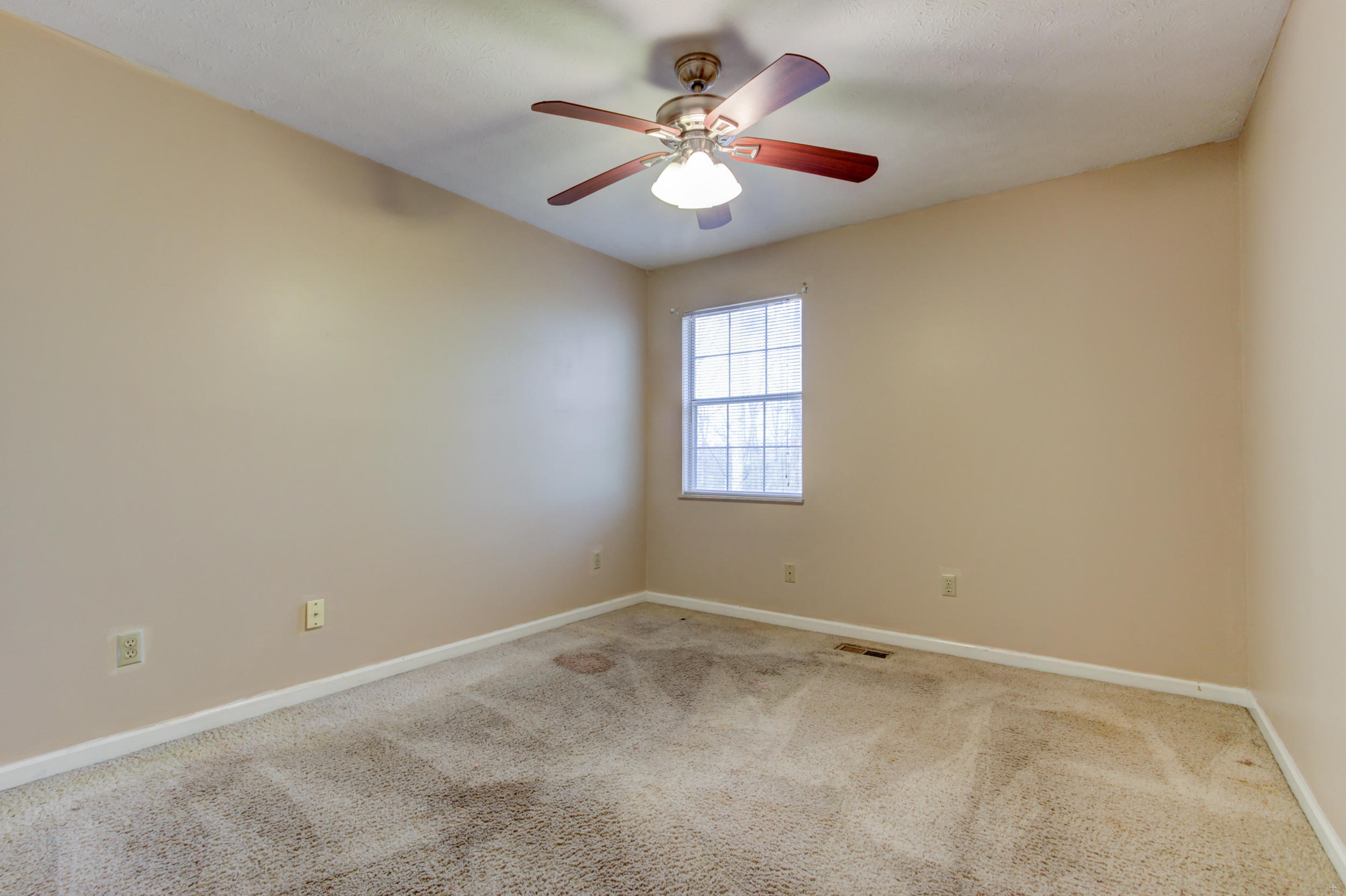123 High Point Lane Oak Ridge, TN 37830 - Photo 10 of 14 Positive Perceptions-12