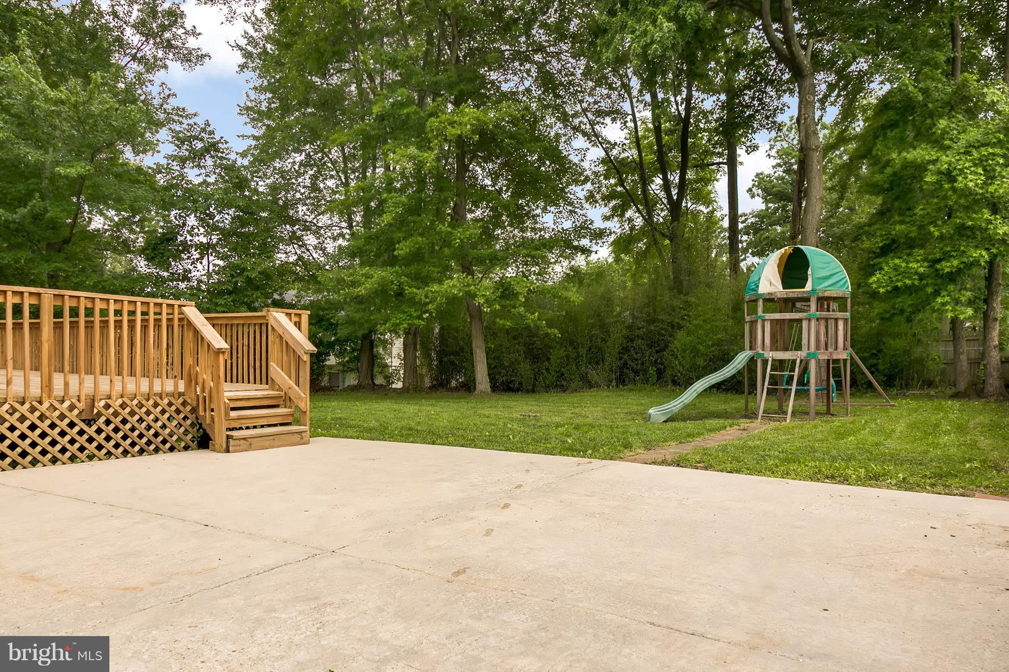 13110 North Point Lane Laurel, MD 20708 - Photo 26 of 30 Exterior (General)