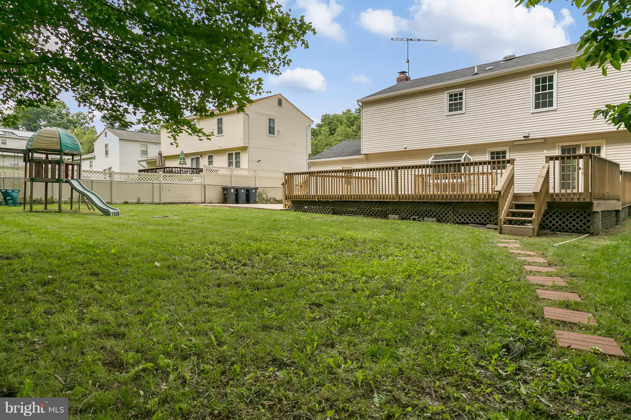 13110 North Point Lane Laurel, MD 20708 - Photo 29 of 30 Exterior (Rear)