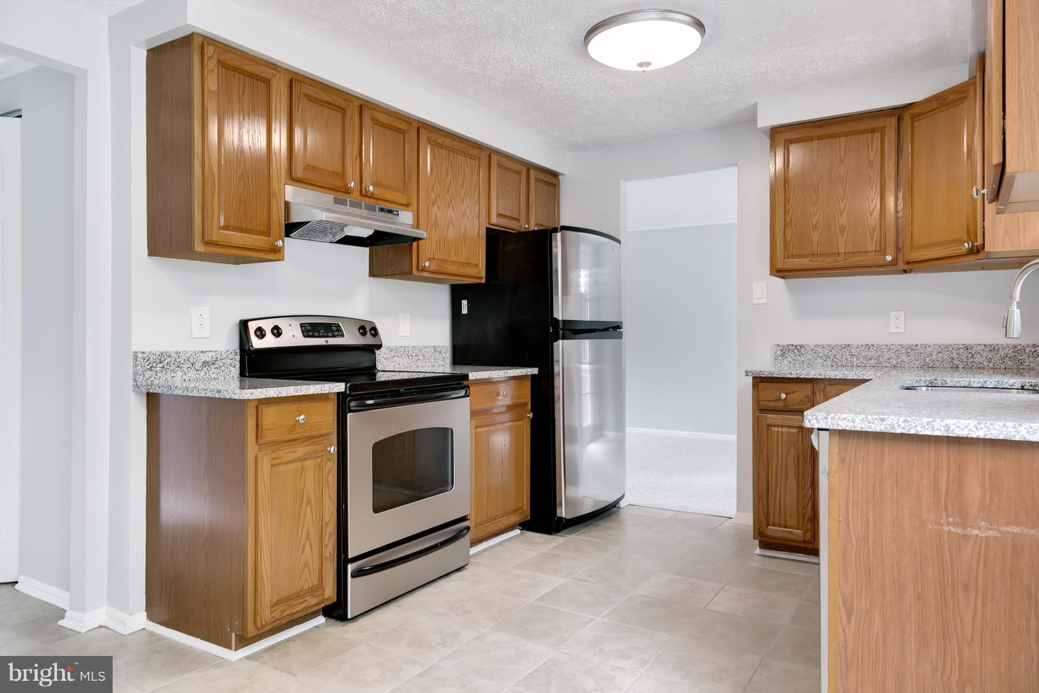 13110 North Point Lane Laurel, MD 20708 - Photo 8 of 30 Kitchen