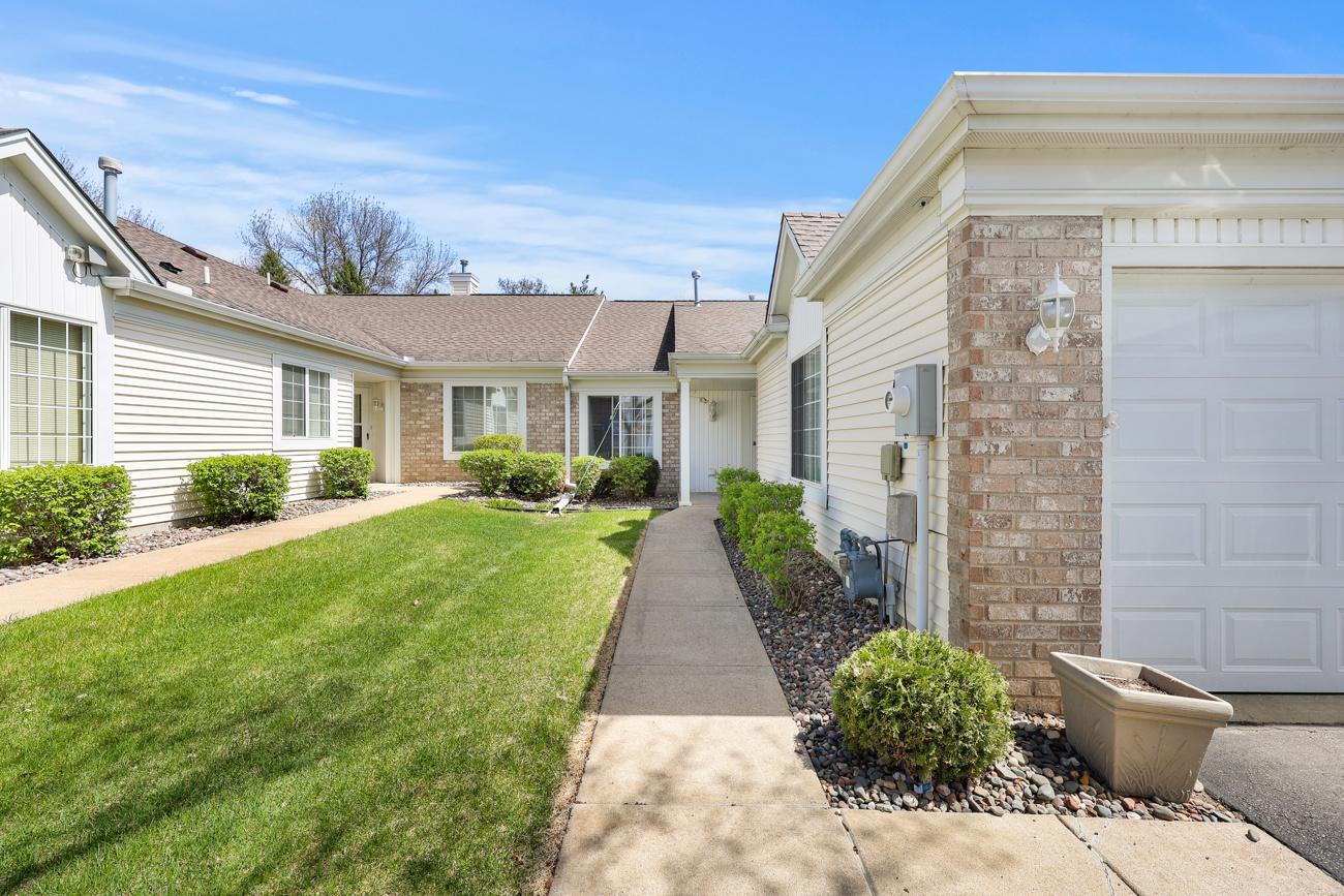 9462 Prairieview Trail North Champlin, MN 55316 - Photo 20 of 27