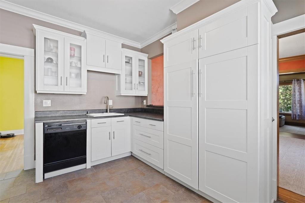 2717 Faraon Street St. Joseph, MO 64501 - Photo 12 of 29