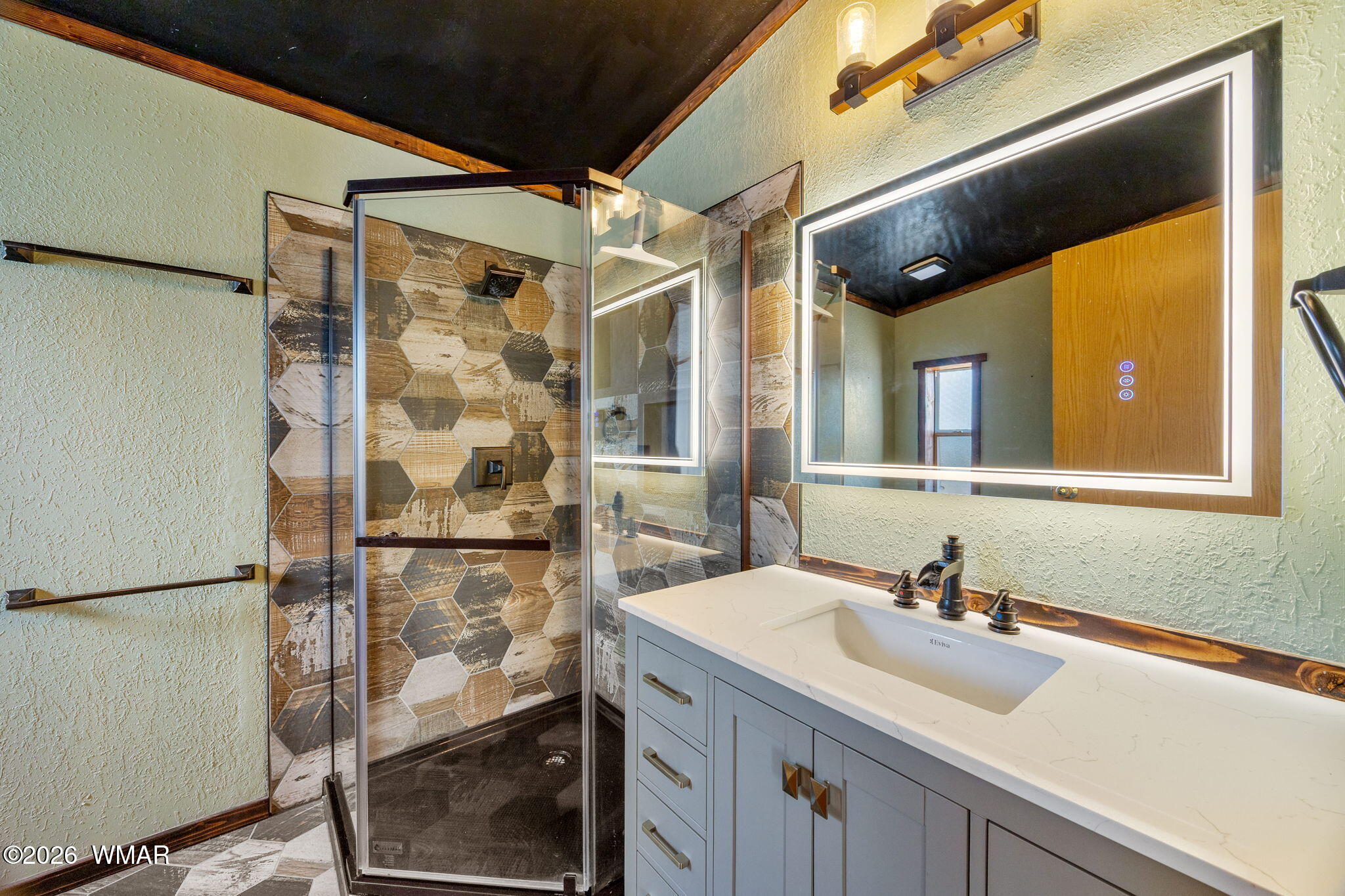 2163 Meadow Lane Overgaard, AZ 85933 - Photo 15 of 35