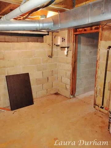 $320,000 | 3581 65th Street, Unit 5, Saugatuck, MI 49453