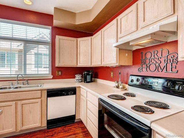 $289,000 | 5555 East Briarwood Avenue, Unit 401, Centennial, CO 80122