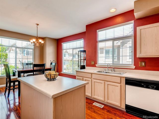 $289,000 | 5555 East Briarwood Avenue, Unit 401, Centennial, CO 80122