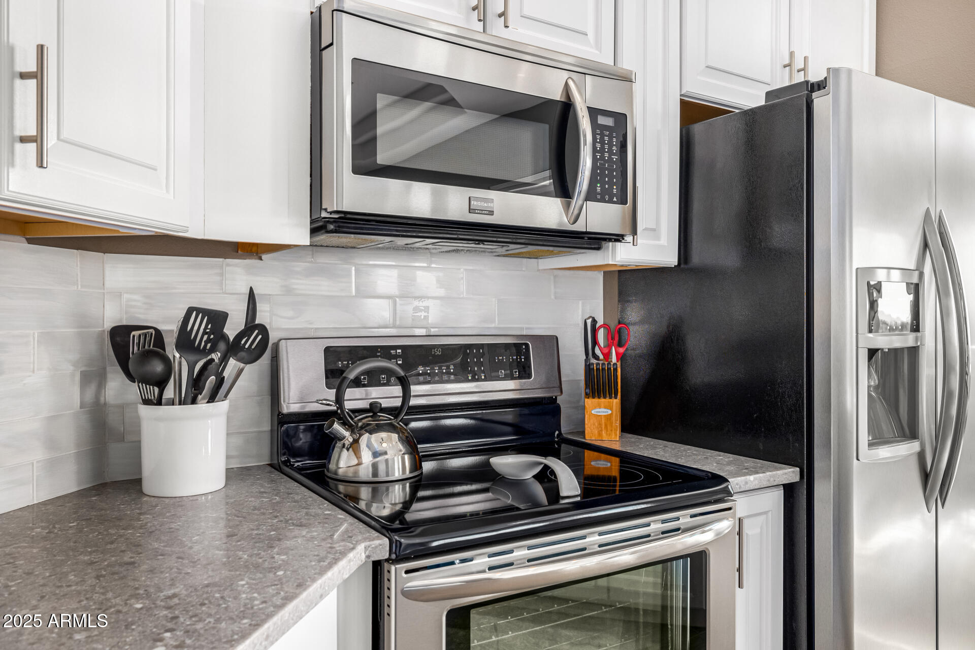 8245 East Bell Road, Unit 217 Scottsdale, AZ 85260 - Photo 15 of 46 Kitchen