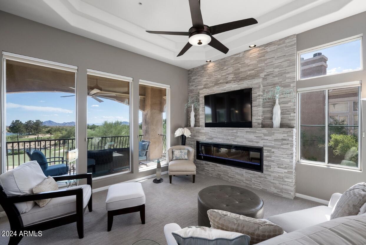 8245 East Bell Road, Unit 217 Scottsdale, AZ 85260 - Photo 16 of 46 Family Room