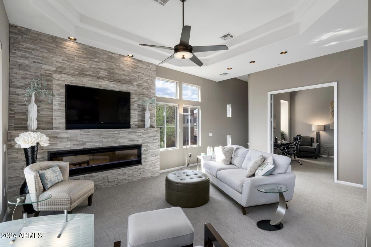 8245 East Bell Road, Unit 217 Scottsdale, AZ 85260 - Photo 18 of 46 Family Room