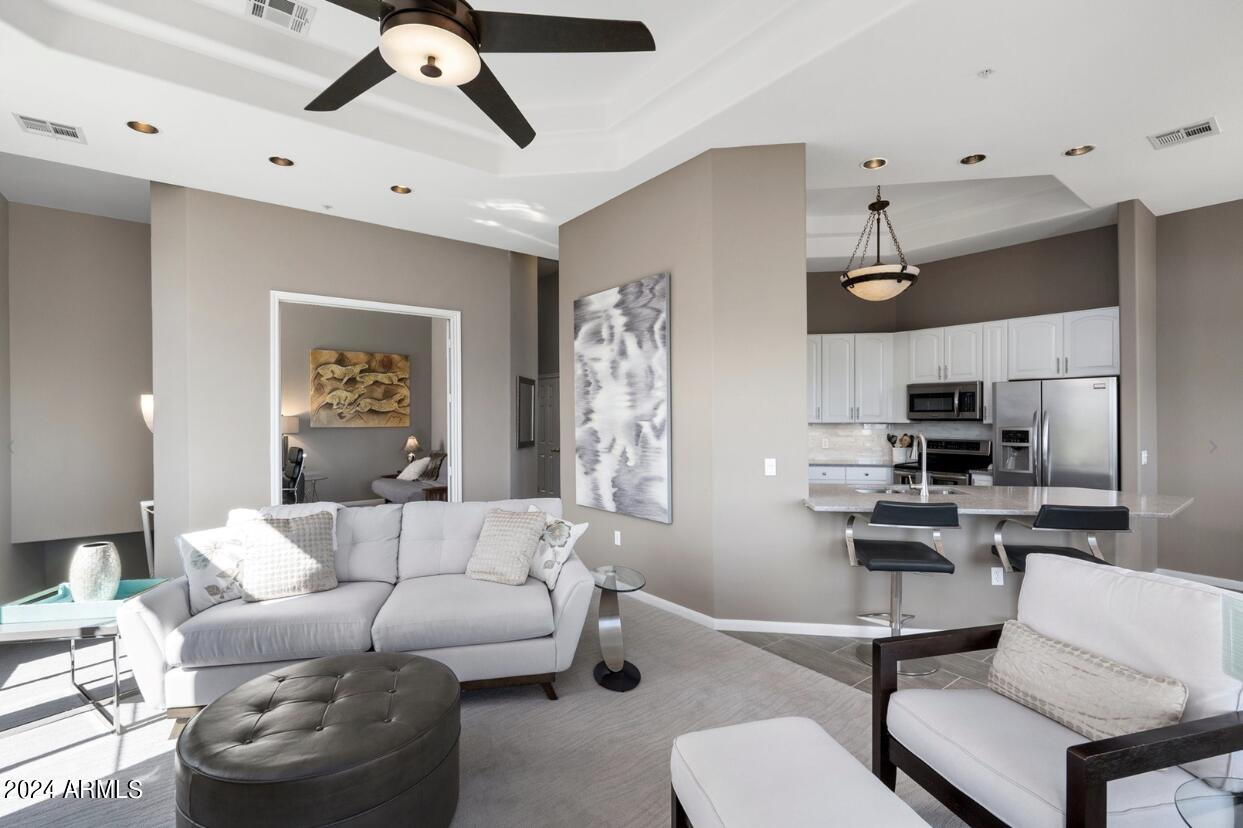 8245 East Bell Road, Unit 217 Scottsdale, AZ 85260 - Photo 20 of 46 Family Room