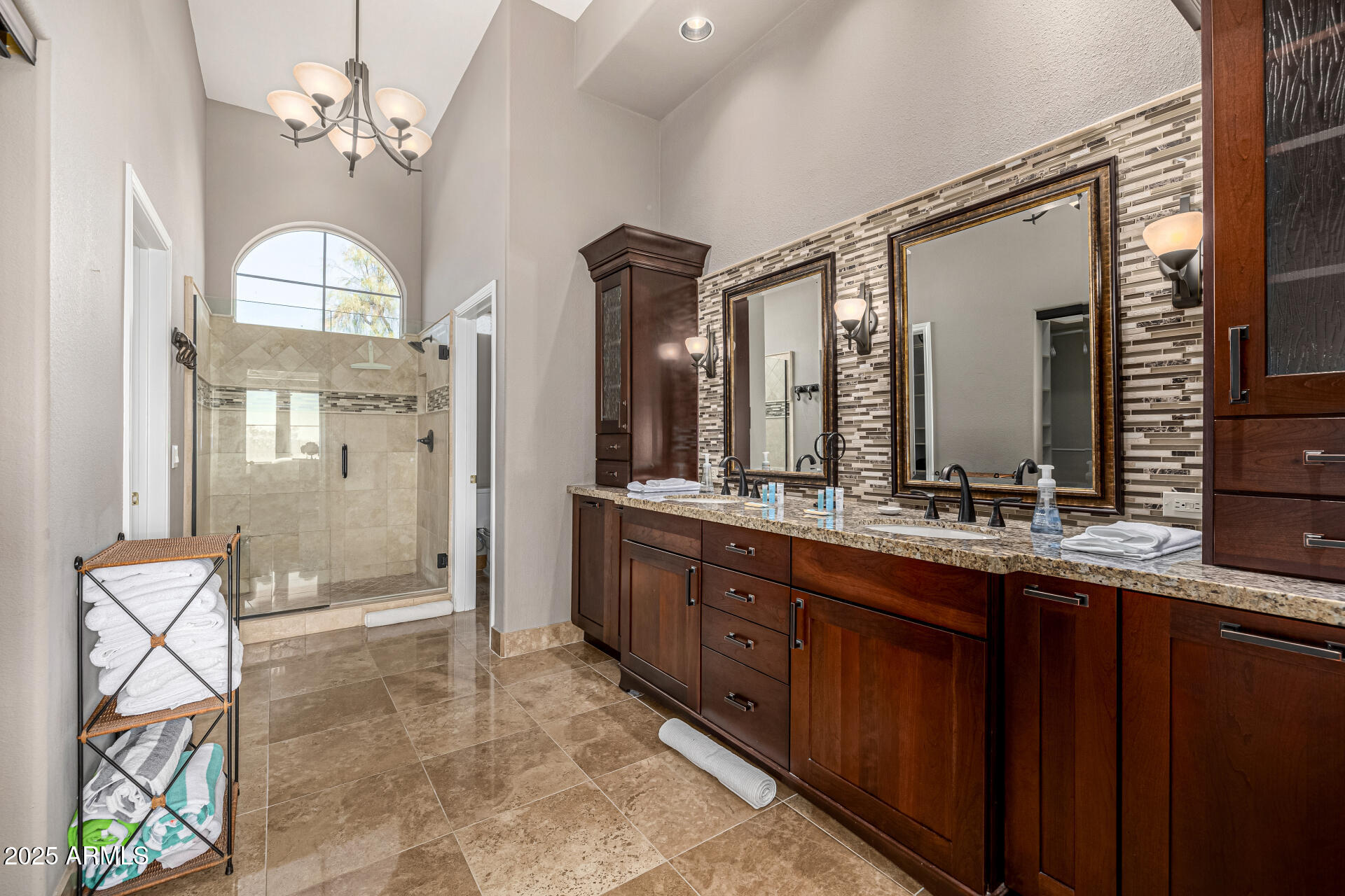 8245 East Bell Road, Unit 217 Scottsdale, AZ 85260 - Photo 26 of 46 Primary Bathroom