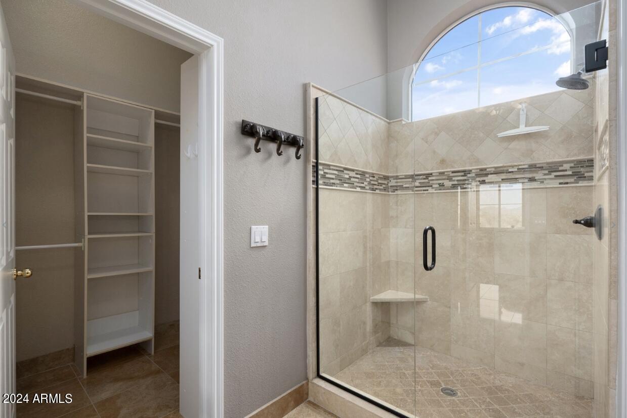 8245 East Bell Road, Unit 217 Scottsdale, AZ 85260 - Photo 28 of 46 Primary Bathroom