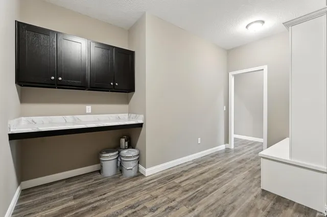 $429,900 | 846 Koehler Place, Fort Wayne, IN 46818