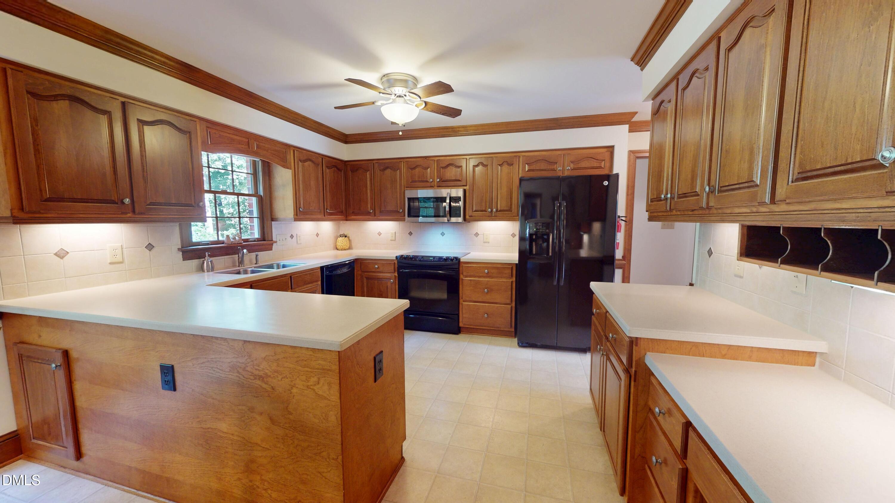 5005 Fielding Drive Raleigh, NC 27606 - Photo 7 of 79 5005-Fielding-Drive-07082026_135723