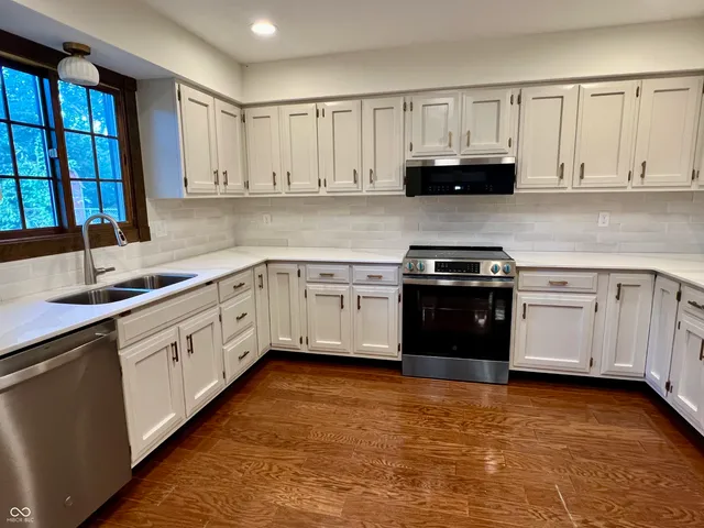 $2,800 | 116 Bennington Road, Indianapolis, IN 46227