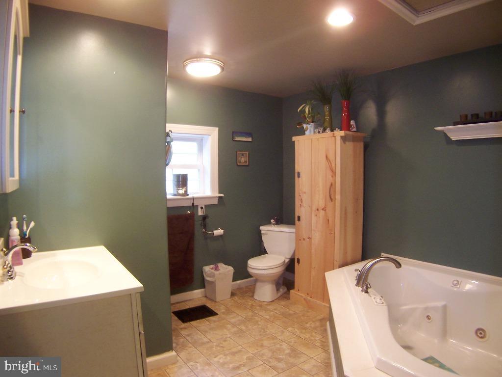 755 Greenville Road Denver, PA 17517 - Photo 7 of 15