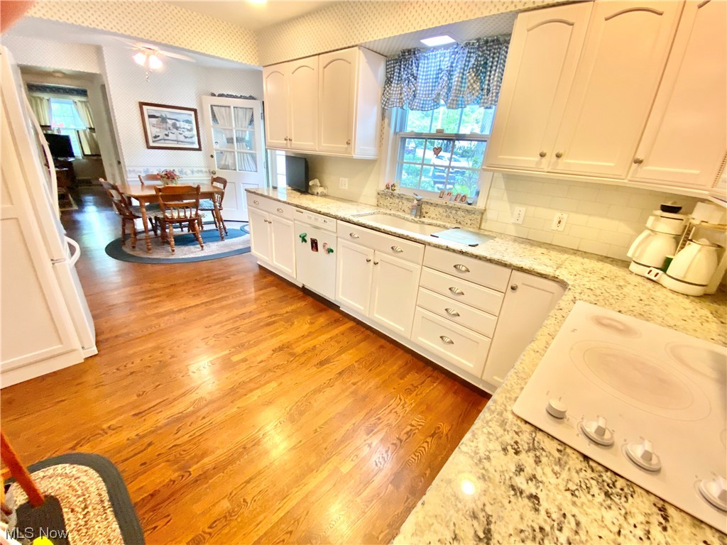 149 Bennington Road Akron, OH 44313 - Photo 3 of 23